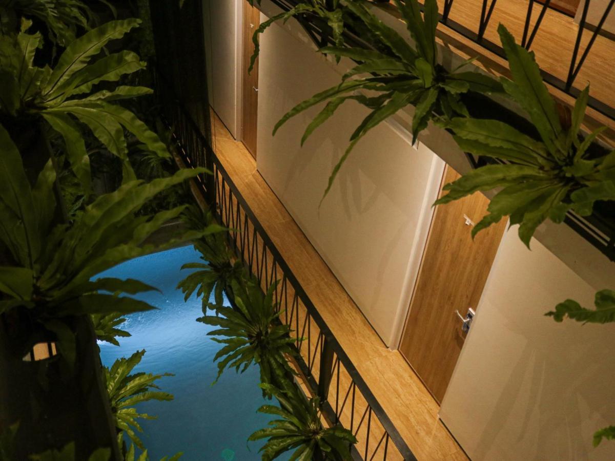 Rion Hostel Bogor Eksteriør billede