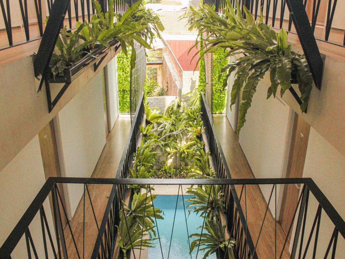 Rion Hostel Bogor Eksteriør billede