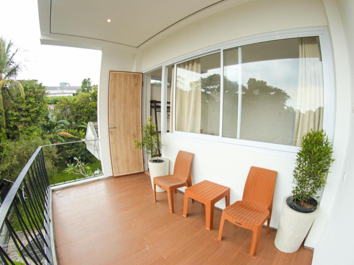 Rion Hostel Bogor Eksteriør billede